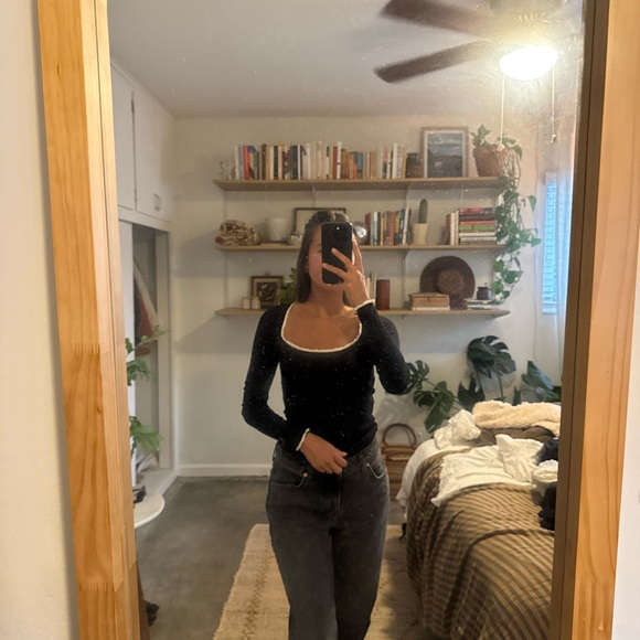 Dôen Romy Long Sleeve Top - Picture 5 of 5